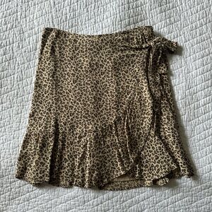Abercrombie & Fitch cheetah print skirt